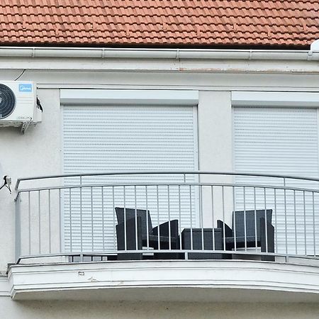 Diamond House Apartment Hajdúszoboszló Екстериор снимка
