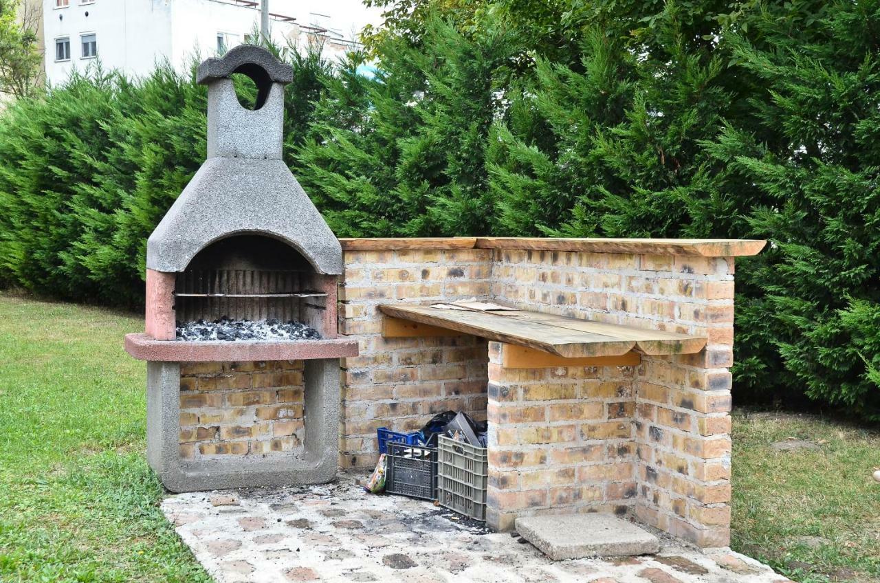 Diamond House Apartment Hajdúszoboszló Екстериор снимка