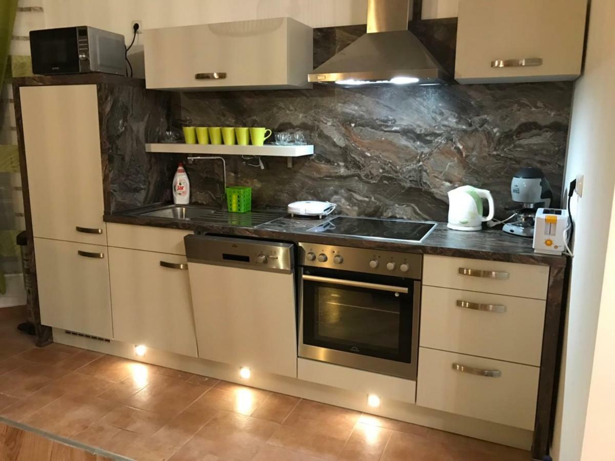Diamond House Apartment Hajdúszoboszló Екстериор снимка