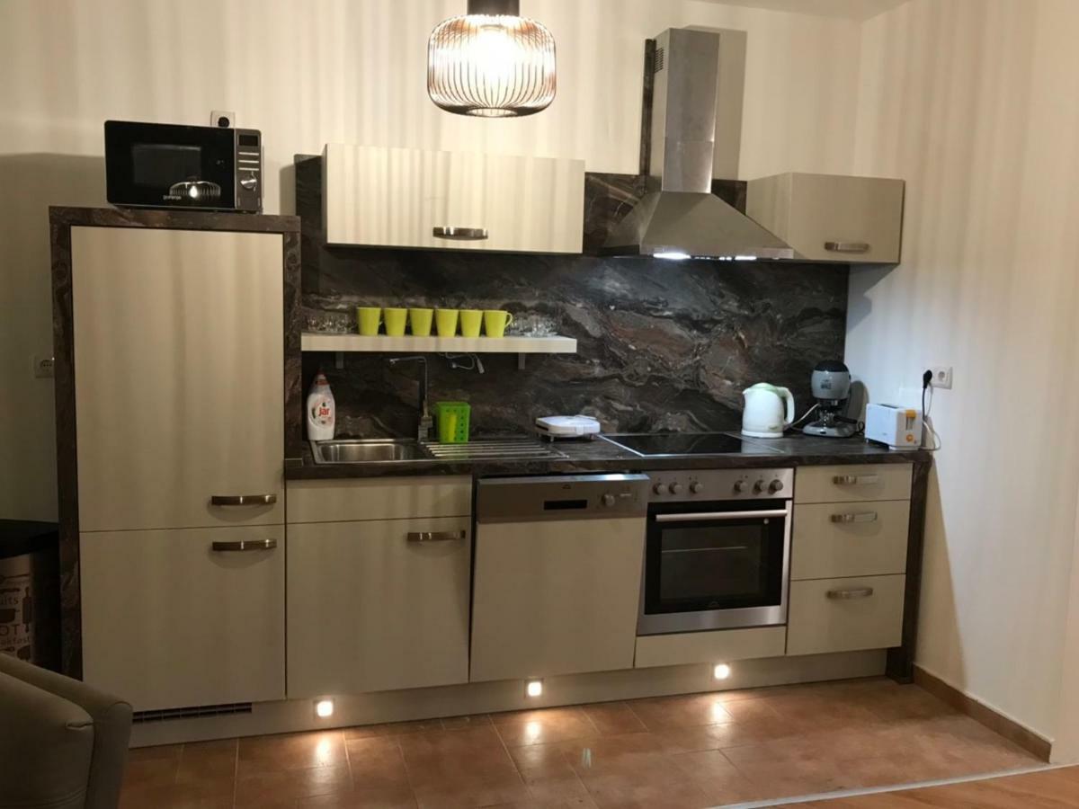 Diamond House Apartment Hajdúszoboszló Екстериор снимка